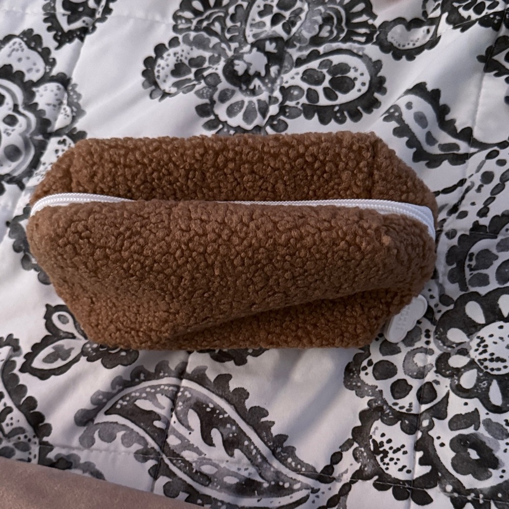 Summer Fridays Tan Sherpa makeup pouch